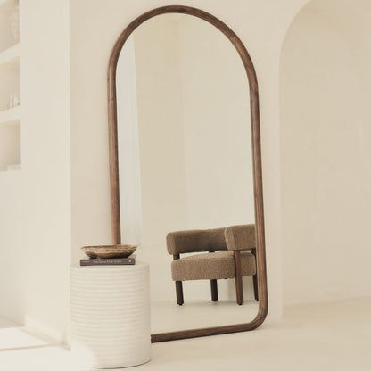 Haus Amora – Großes Ganzkörperspiegel mit geschwungener Holzrahmung (180 cm x 90 cm)**