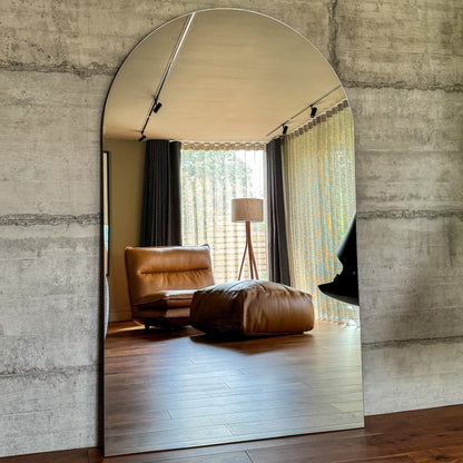 Haus Edge – Extra großes, rahmenloses Ganzkörperspiegel mit gewölbtem Design (179 cm x 110 cm)