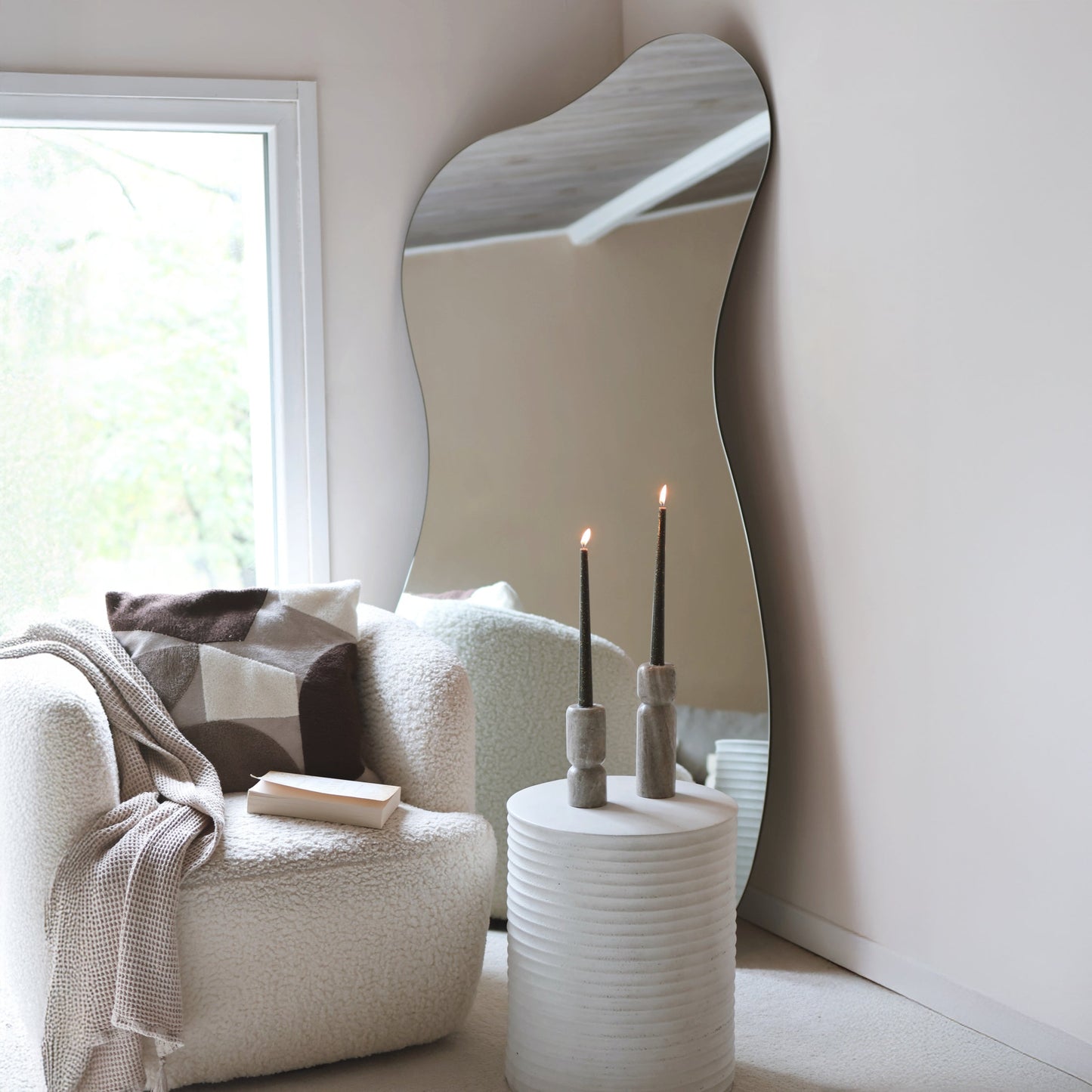Haus Edge – Großer Ganzkörperspiegel ohne Rahmen im Pond-Stil (170 cm x 80 cm)