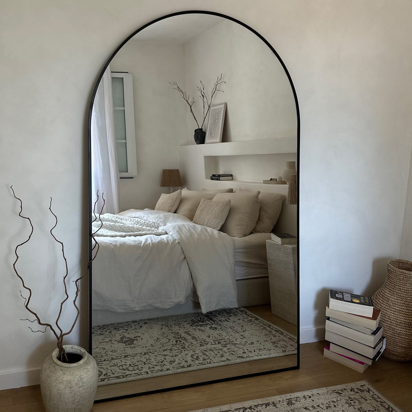 Haus Liberty - Vollkörper-Spiegel aus schwarzem Metall mit gewölbtem Design 180cm x 110cm