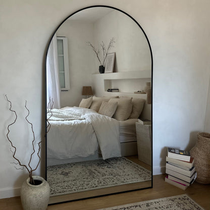 Haus Liberty - Vollkörper-Spiegel aus schwarzem Metall mit gewölbtem Design 180cm x 110cm