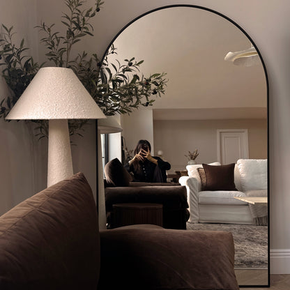 Haus Liberty - Vollkörper-Spiegel aus schwarzem Metall mit gewölbtem Design 180cm x 110cm